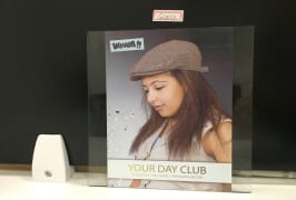 Glass printing sample from small uv printer WER-E2000UV